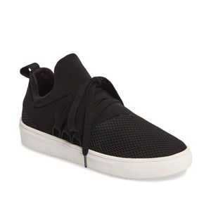 Steve Madden Lancer Sneaker